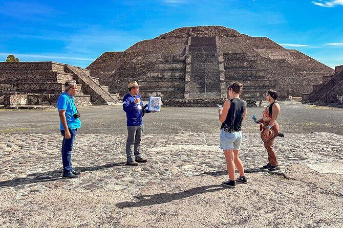 Teotihuacan Early Access Guided Tour with optional Lunch - Entering Teotihuacan With a Guide: Pyramids, Murals, and What to Notice