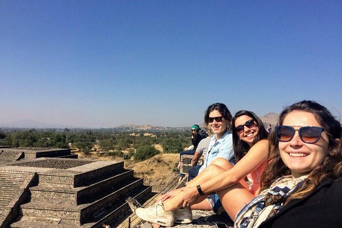 Teotihuacan Early Morning Tour: Avoid Crowds, & Expert Guide - What to bring and how to survive the walking