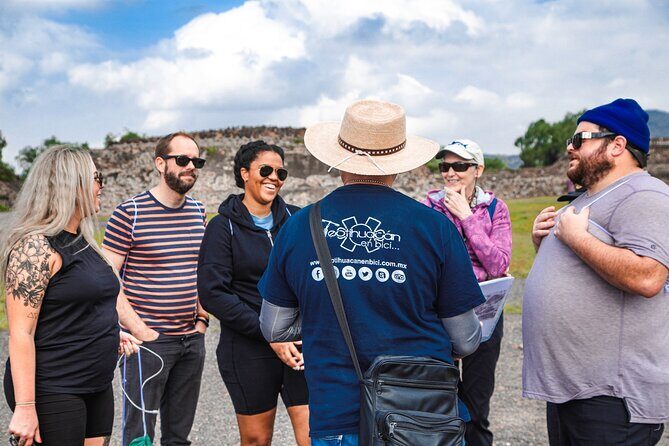 Teotihuacán Full Day Tour from Mexico City - Pickup, meeting point, and how the day actually starts