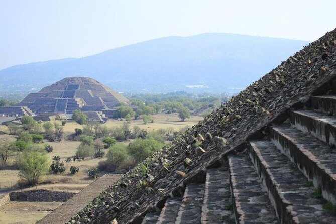 Teotihuacán Guided Tour - Guides make or break it: names, styles, and how to get the most out of the headset