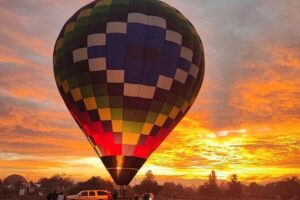 Teotihuacan Hot Air Balloon Flight - Getting There: Angel of Independence Meeting Point