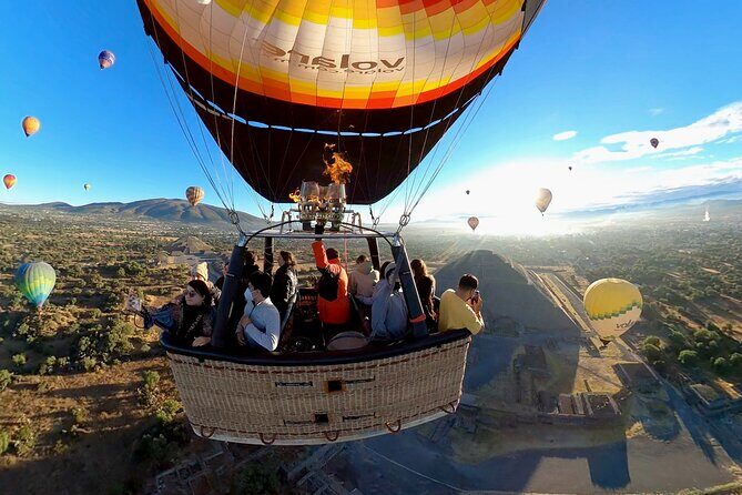 Teotihuacan Hot Air Balloon Flight from Mexico City / Volare - Volare Balloon Port Check-In: What Your Morning Looks Like