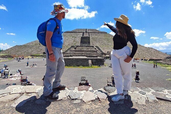 Teotihuacan Hot Air Balloon private or group tour - Pickup, timing, and the reality of a 7–9 hour balloon day