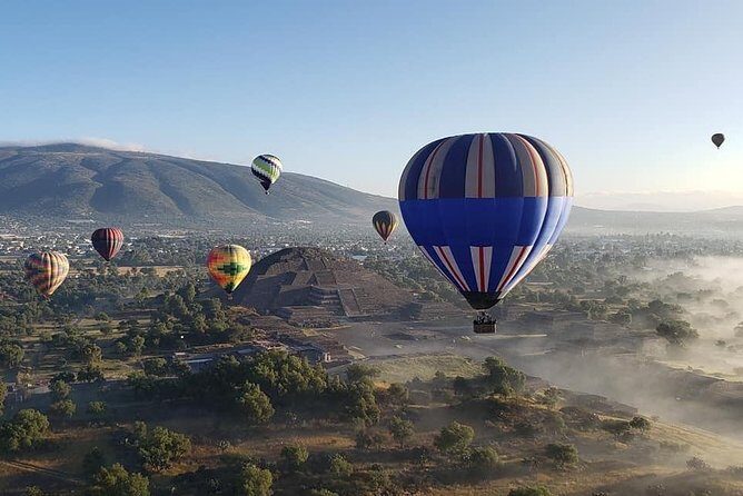 Teotihuacan Hot Air Balloon Ride with Optional Bike or Walking Tour - Sunrise in the basket: what to expect from the 30–50 minute flight