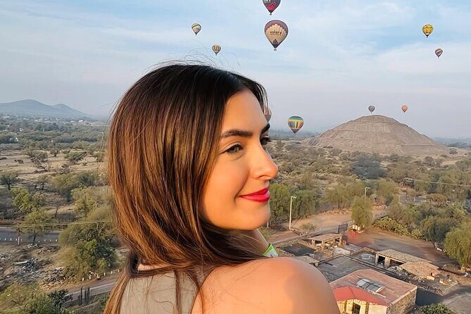 Teotihuacán Hot Air Balloons from We Fly - Teotihuacán Valley From the Sky: The Real Point of This Balloon