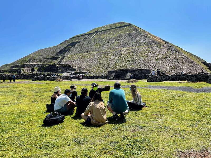Teotihuacan Pyramids & lunch at my Grandma's house - Pickup in La Condesa at 7:30 AM: why it matters