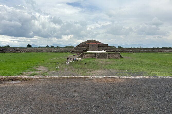 Teotihuacan Pyramids VIP Tour without Commercial Stops - The value of having free time on site