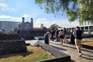 Teotihuacan: The myth of the gods + secret murals (New route) - Starting at Frontón México: a smooth morning, small group, and real walking time