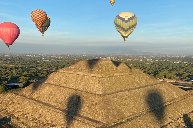 Teotihuacan Tour from CDMX with Transportation and Breakfast - El Ángel as a quick launch pad (and a clean photo stop)