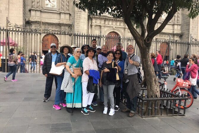 The best and most complete PRIVATE CITY TOUR through the Historic Center - Palacio de Bellas Artes: Read the Facade Like a Story