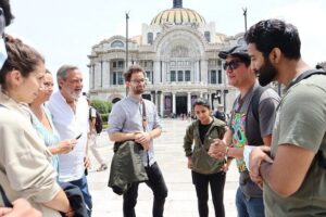THE REAL CDMX: Under the skin of the city - What you actually eat: tamales, tlacoyo, cecina, and fried quesadillas