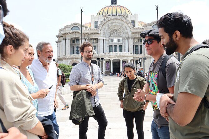 THE REAL CDMX: Under the skin of the city - What you actually eat: tamales, tlacoyo, cecina, and fried quesadillas