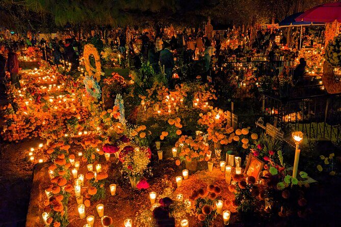 The real "Dia de muertos" tour in Mixquic + secret cemetery - What makes the Real Día de Muertos day feel different