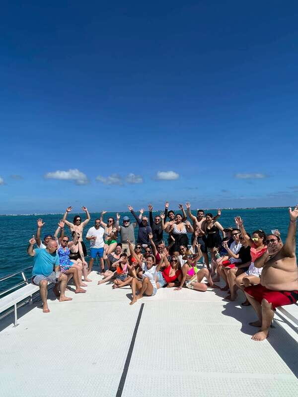 Tour Isla Mujeres: From Cancún-Riviera Maya all Included - Beach Club After Snorkeling: Caribbean Buffet, Open Bar, Lounges, Hammocks, and North Beach