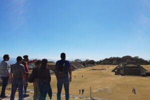 Tour Monte Albán "clasico" - San Antonio Arrazola mezcal stop: quick, optional, and hands-on