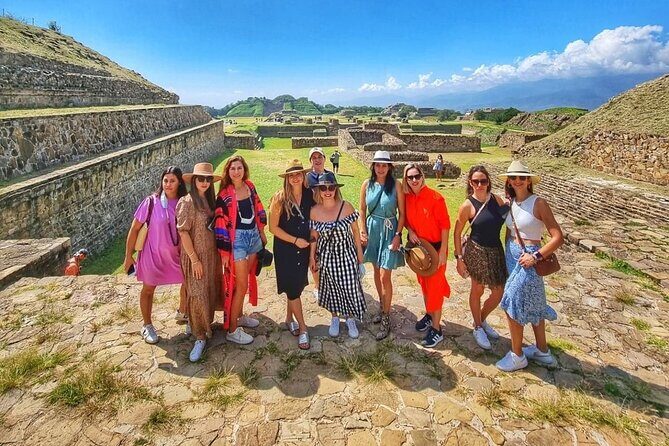 Tour Monte Albán, Hierve el agua, Teotitlán Del Valle and Mezcal - Getting started: pickup, timing, and how the day flows