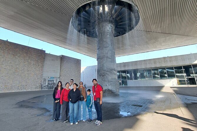 Tour Museum of Anthropology a trip to the past-Small groups - How guides like Jorge and Delta turn a giant museum into a story you keep