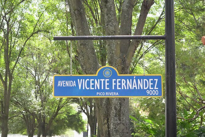Tour to Lake Chapala, MAGIC TOWN of Ajijic from Guadalajara - Vicente Fernández Stop: A Quick Ranch/Store Moment You Should Treat as Optional