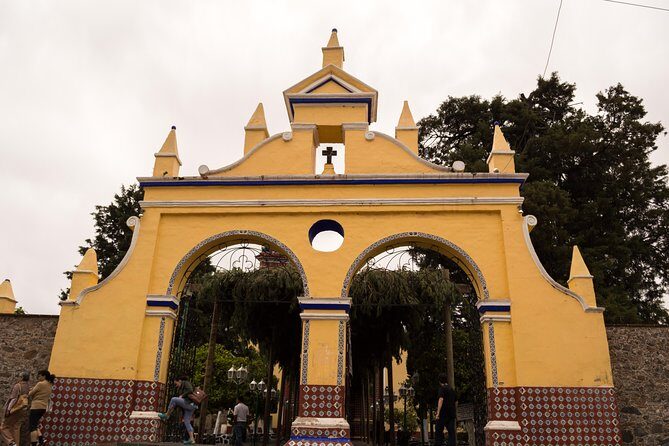 Tour to Puebla and Cholula - Shopping stops: useful for souvenirs, annoying if you’re time-tight