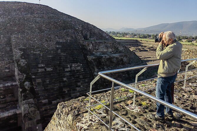Tour to Teotihuacan from CDMX with entrances included - Pirámide del Sol: The Largest Giant Moves Fast