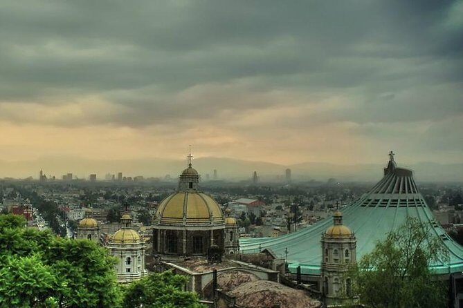 Tour to the Pyramids of Teotihuacán and Basilica of Guadalupe - Price and value: what your $55 covers (and what you still pay)