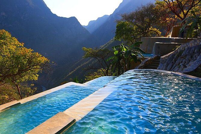 Tour to the Tolantongo Cave, starting from Mexico City - The guide experience: why the right host changes the day