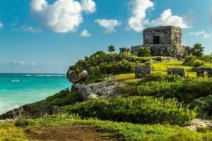 Tour Tulum Coba Cenote and Playa del Carmen (4 in 1) - Getting on and off: shared van timing can turn a 12-hour plan into more