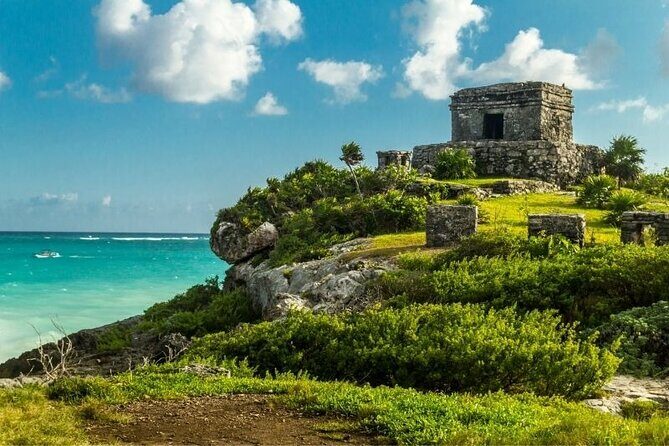 Tour Tulum Coba Cenote and Playa del Carmen (4 in 1) - Getting on and off: shared van timing can turn a 12-hour plan into more