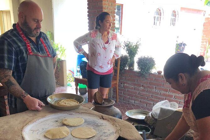 Traditional Cooking Class with Minerva Lopez - Mercado de Abastos: Your Ingredient Shopping List Gets Real