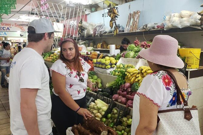 Traditional Family Kitchen in Cozumel - Market Walk at Municipal Market: Where Your Meal Starts