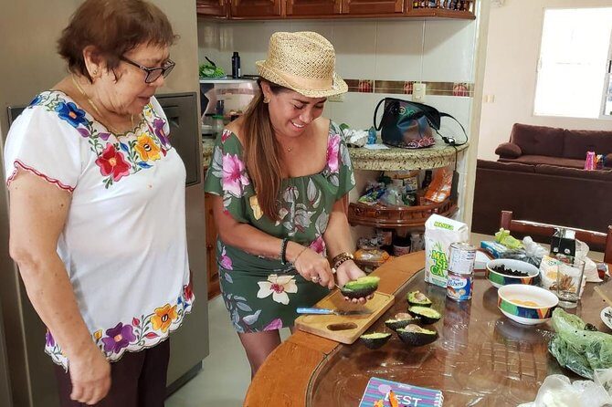 Traditional Family Kitchen in Cozumel - From Apron to Stove: Cooking With Tania in a Real Home Kitchen