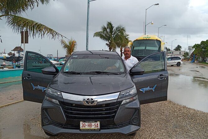 Transfer from Puerto de Chiquila to Cancun Airport - What’s Included: Bottled Water and a Mobile Ticket