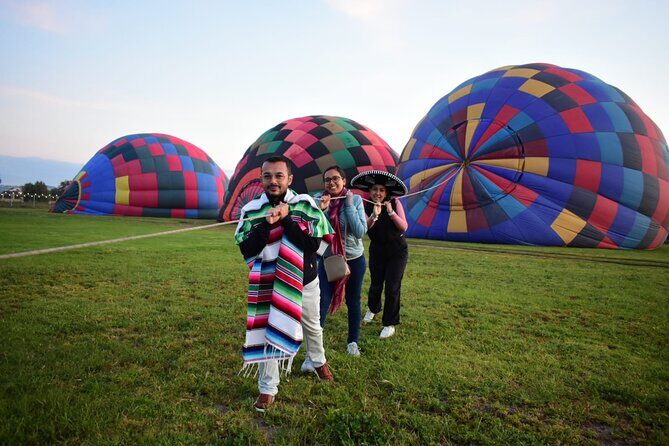 Transportation and Hot Air Balloon Flight Teotihuacán - Arrival at Teotihuacán: coffee, check-in, and balloon prep time