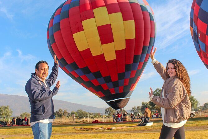 Travel by Hot Air Balloon, Teotihuacán Pyramids and Lunch - The Flight: 40 to 60 Minutes Over the Teotihuacán Valley