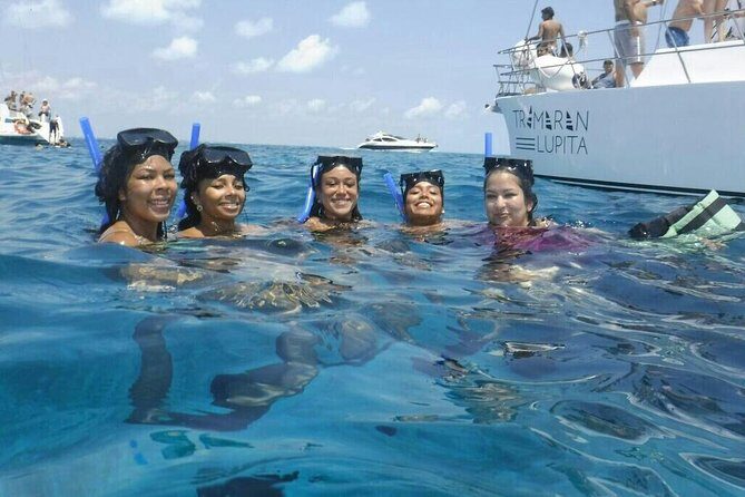 Trimaran La Lupita,Sail Away to Isla Mujeres from Cancun - Drinks All Day: Unlimited Bar, Mixed Results, Good Crew Energy