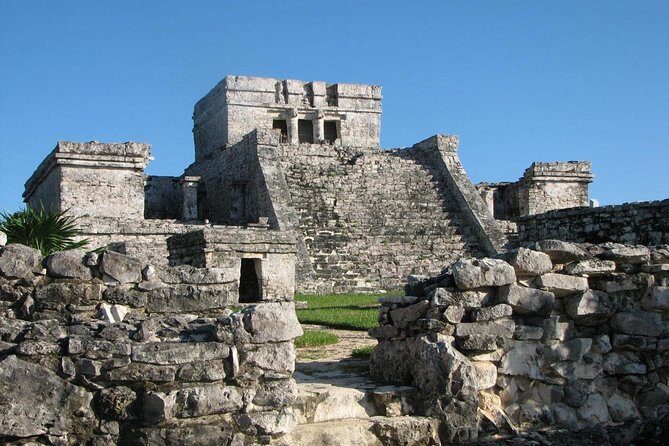 Tulum Akumal Snorkel Tour and 4 Cenotes Small Group All Fees Incl - Stop 1: Tulum Archaeological Site and the Beach Views