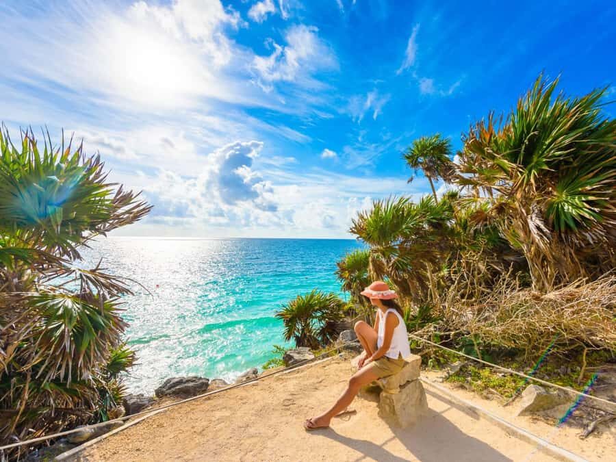 Tulum: Archaeological Zone Guided Tour with Beach Access - Ruins Highlights: Limestone Walls, Coastal Cliffs, and the Great Descending God