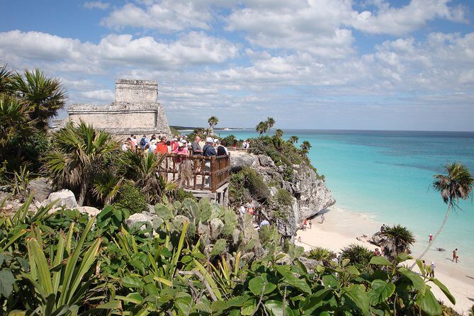 TULUM, CENOTE, MYSTIKA MUSEUM, TURTLES SNORKELING (Private) - Stop 1: Tulum Archaeological Site Without the Rush