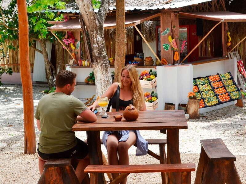 Tulum: Chocolate & Honey Sanctuary Experience with Lunch - Roasting, peeling, and metate grinding: making your own chocolate