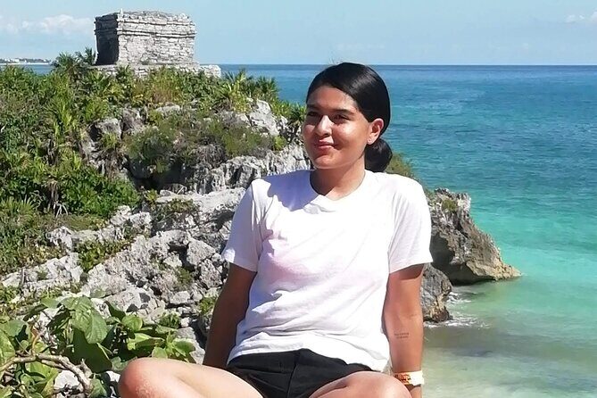 Tulum & Coba All Day Experience - Lunch and drinks: filling you up without slowing the bus