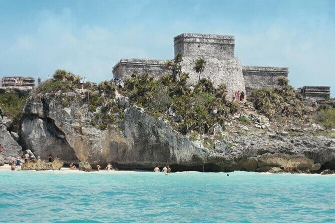 Tulum Express Riviera Maya - The guided walk inside Tulum’s Walled City