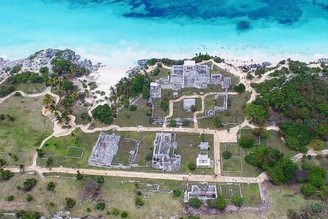 Tulum Express - The guided walk through Tulum’s Walled City