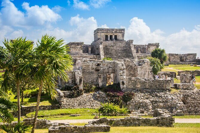 Tulum Mayan Ruins GPS Self-Guided Walking Audio Tour - The Stop-by-Stop Route: From Parking Lot Path to Temples With Meaning