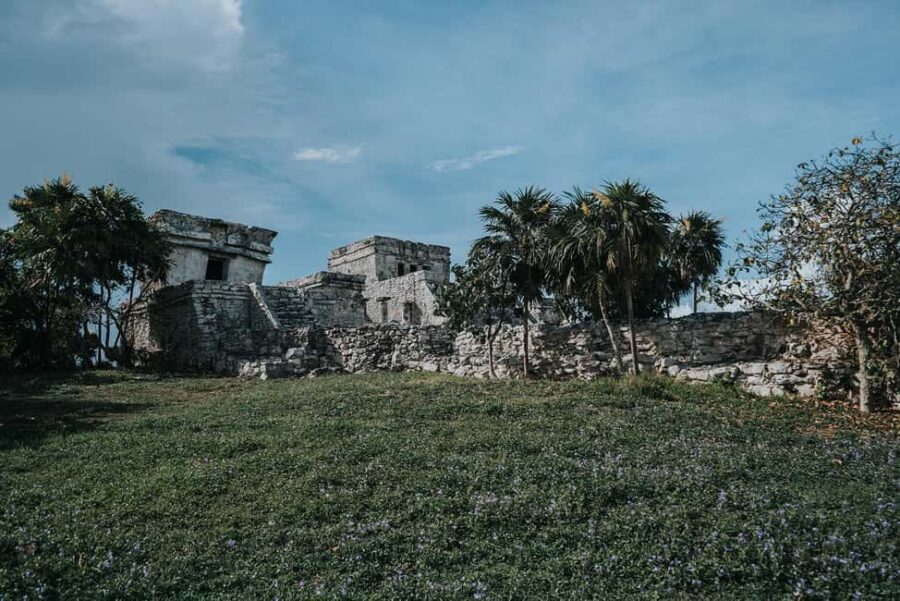 Tulum: Mayan Ruins & Sian Kaan Tour with Boat Ride and Lunch - Why the guides matter here (and the tour feels better with the right one)