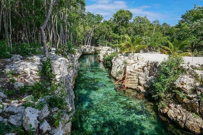 Tulum Ruins visit cenotes house turtle and Sculpture Come to Light - Tulum Archaeological Site: self-guided time is the one pressure point