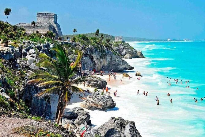 Tulum Ruins visit cenotes house turtle and Sculpture Come to Light - Casa Tortuga cenotes (turtle house): the highlight for most people