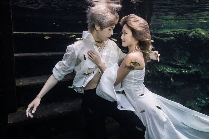Underwater Photo Shoot Experience in Cenote - Styling help: outfits, theme ideas, and light fabrics