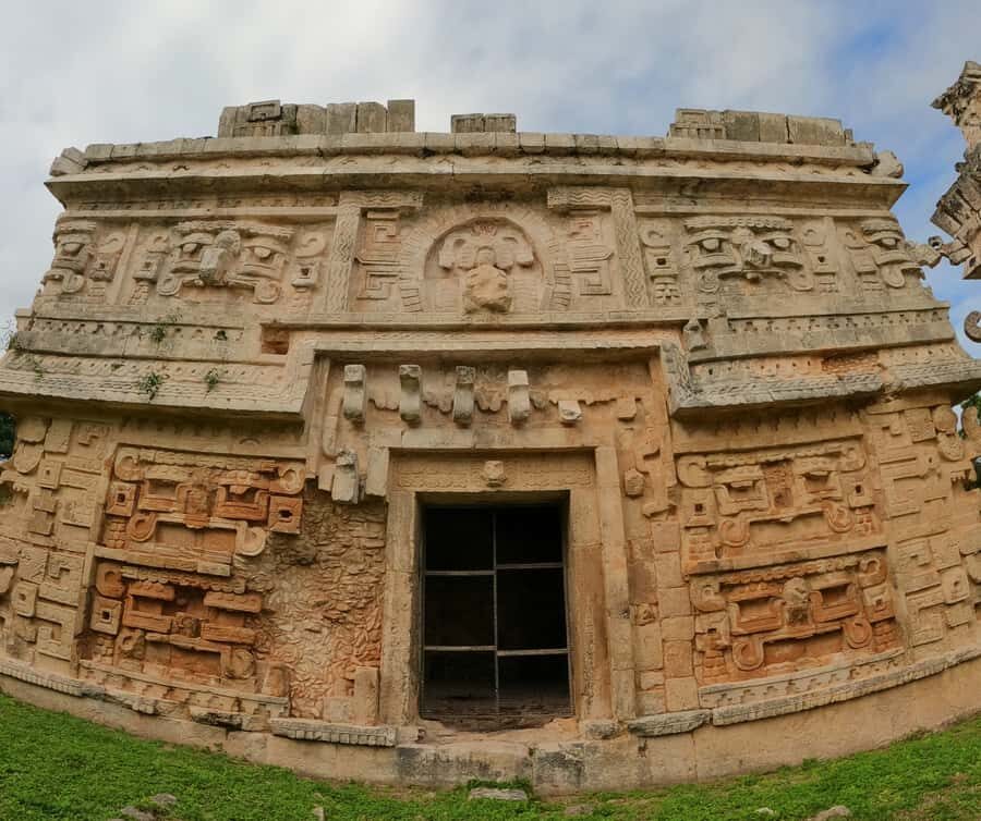 Valladolid: Chichén Itzá + 2 Cenotes Shared Transportation - What to pack and wear for Chichén Itzá + two cenotes