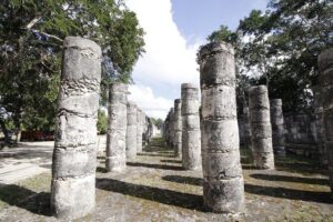 Valladolid Tourist Shared Transport to Chichen Itza & Two Cenotes - Chichén Itzá: What You Get (and What You Don’t) with This Transport Plan