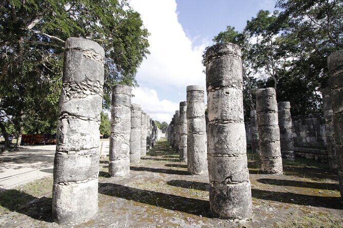 Valladolid Tourist Shared Transport to Chichen Itza & Two Cenotes - Chichén Itzá: What You Get (and What You Don’t) with This Transport Plan